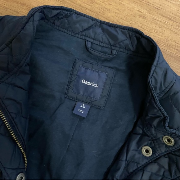 Gap Quilted Jacket - Picture 2 of 3